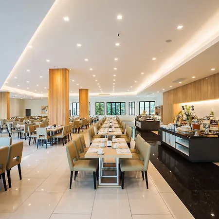 J โรงแรม Pattaya