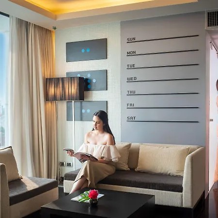 Tsix5 Hotel Pattaya