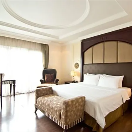 Lk โรงแรม