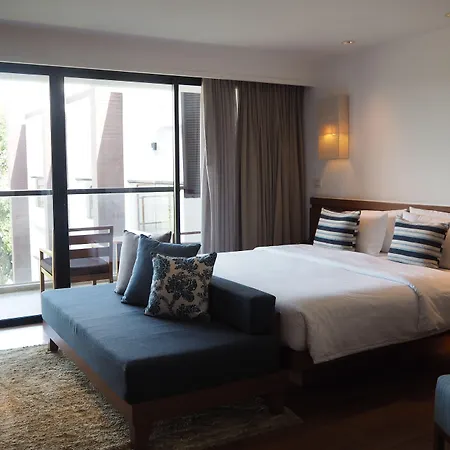 Woodlands Hotel 4*