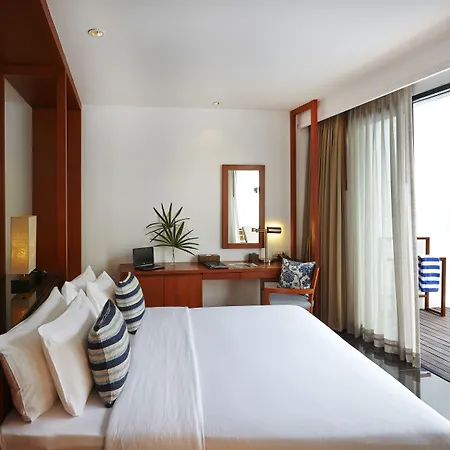 Woodlands Hotel Pattaya