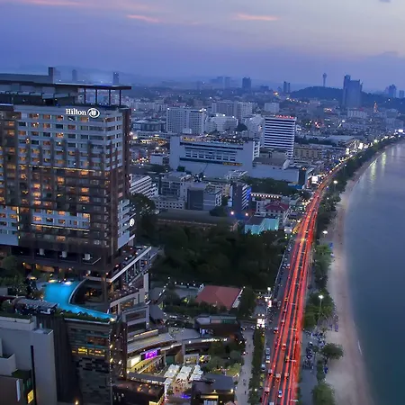 รีสอร์ท โรงแรมฮิลตัน พัทยา - Sha Extra