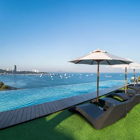 โรงแรมฮิลตัน พัทยา - Sha Extra Pattaya