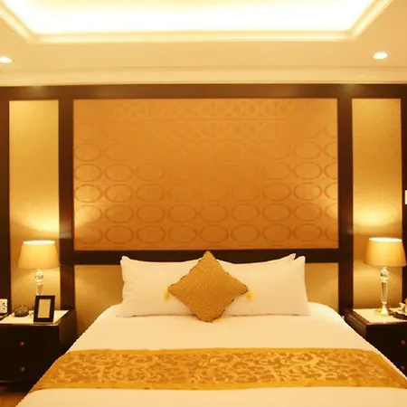 แอลเค เลเจนท์ โรงแรม 4*