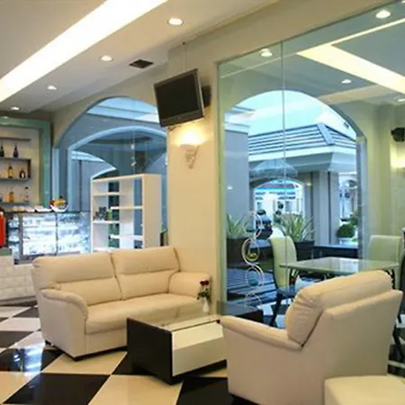 แอลเค เลเจนท์ 4* Pattaya