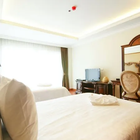 Hotel Lk Miracle - Sha Extra 4*