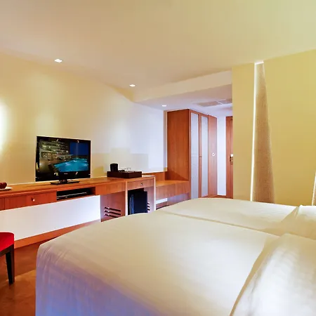Centara Nova Hotel