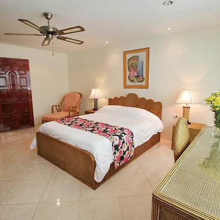 Aparthotel Butterfly Garden Boutique Residences By Frasier: Luxury Lifestyle