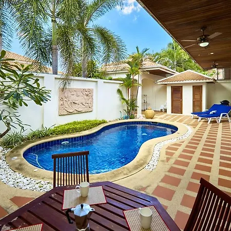 Golden By Fantasea Beach Pattaya