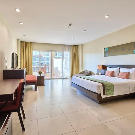 Resort The Heritage Beachfront 4*
