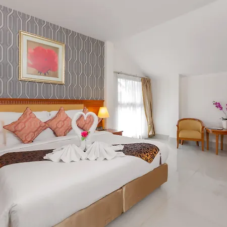 The Golden Boutique And Hotel 3*
