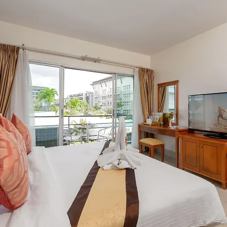 Hotel The Golden Boutique And 3*