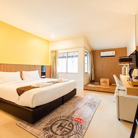 Hotel The Golden Boutique And