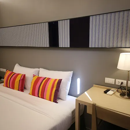 Hotel The Sun Xclusive 3*