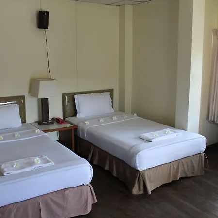 Hotel Hillside 3*