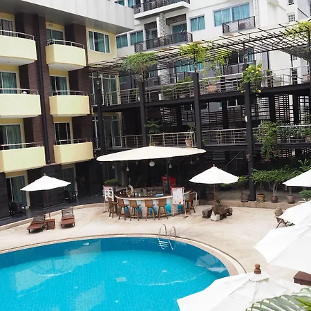 โรงแรม บารอน บีช Pattaya