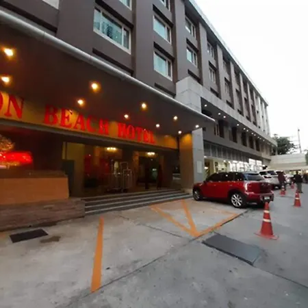 บารอน บีช 4* Pattaya