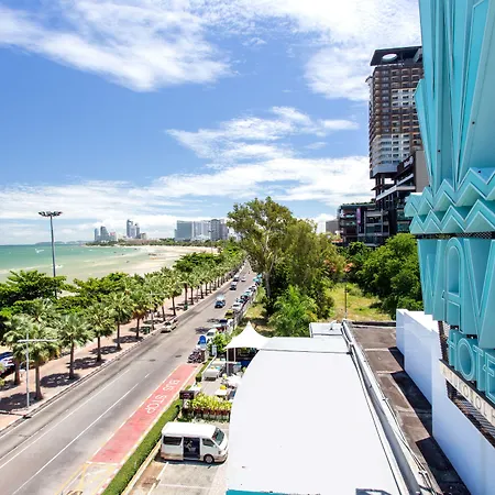 โรงแรม Wave 5*