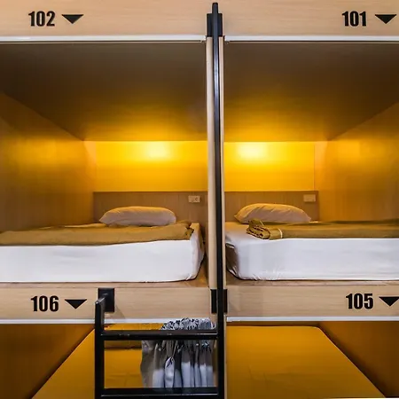 18 Coins Budget Hotel Pattaya