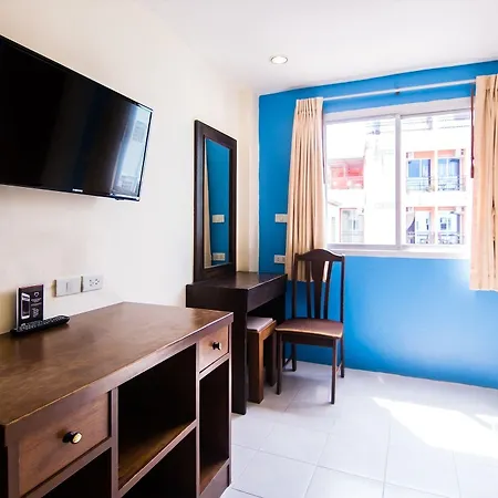 Hotel 18 Coins Budget 2*