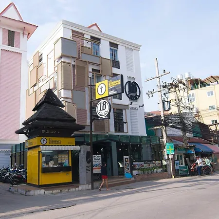Hotel 18 Coins Budget 2*