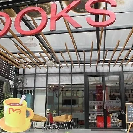 Mooks Pattaya