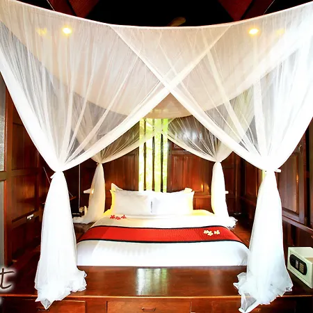 Sugar Hut & Restaurant Resort 3*