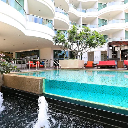 พัทยาซีวิว - Sha Extra 4* Pattaya