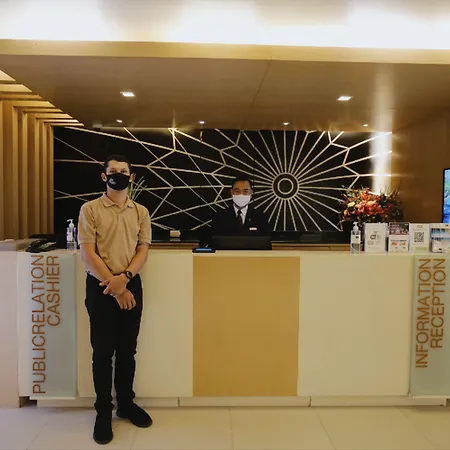 พัทยาซีวิว - Sha Extra 4*