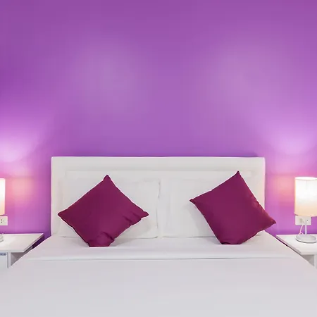 Zing Hotel 3*