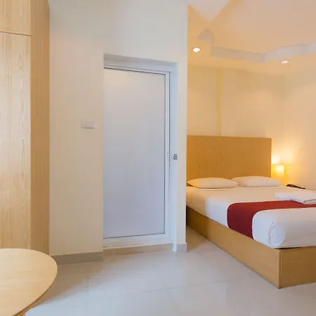 Hotel Zing & 3*