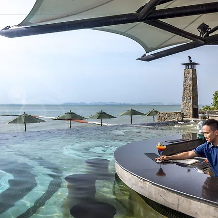 Modus Beachfront รีสอร์ท