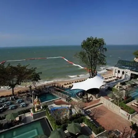 Modus Beachfront Pattaya