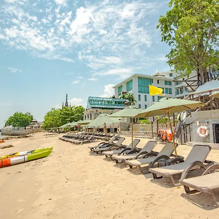 Modus Beachfront Pattaya
