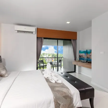 Manhattan - Sha Extra 4* Pattaya