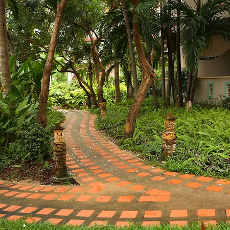 Diana Garden - Sha Extra Hotel Pattaya
