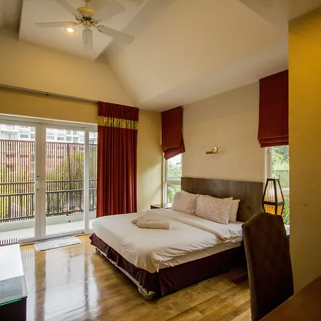 Hotel Tamnak 11br With Privater Pool 3*