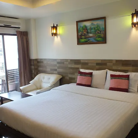 Chaba Garden โรงแรม Pattaya