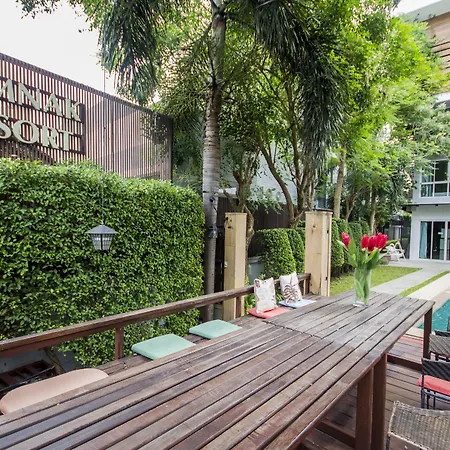 Hotel Tamnak 11br With Privater Pool Pattaya