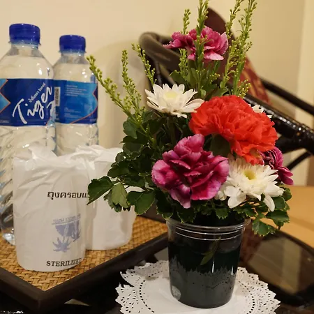 The One Bay Breeze Hotel