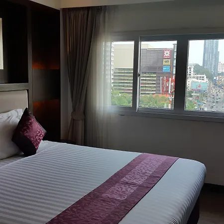 Hotel The One Bay Breeze Pattaya