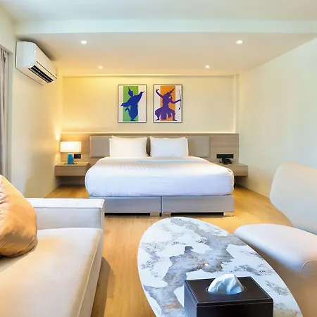The One Bay Breeze Hotel 3*