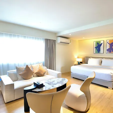The One Bay Breeze Hotel 3*