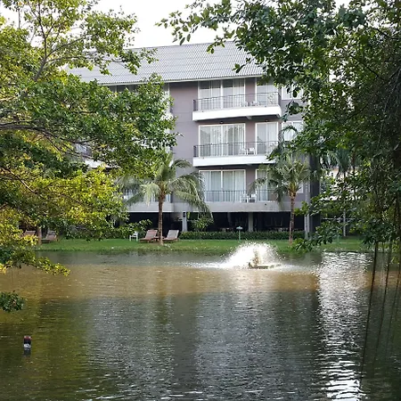 The Leela & 4* Pattaya