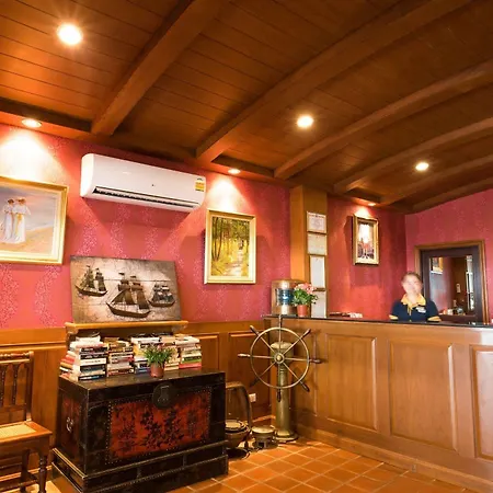 Hotel Jomtien Boathouse 3*