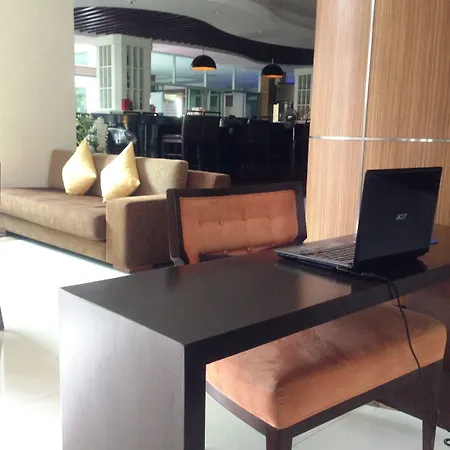 โรงแรม August Pattaya
