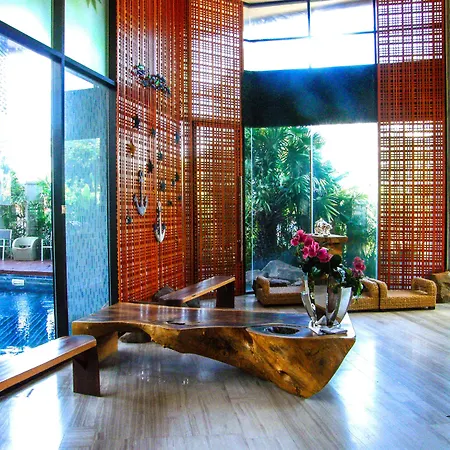 Oyo 143 Dday Resotel Hotel Pattaya