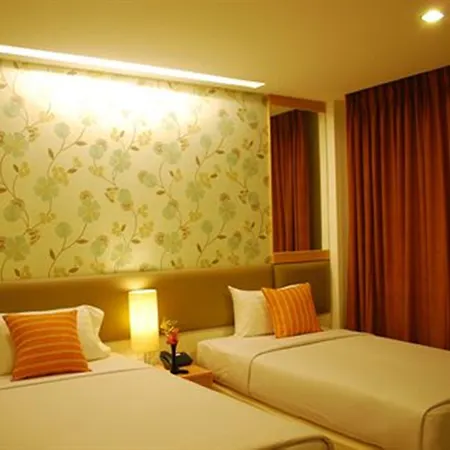 Windmill Hotel 3*