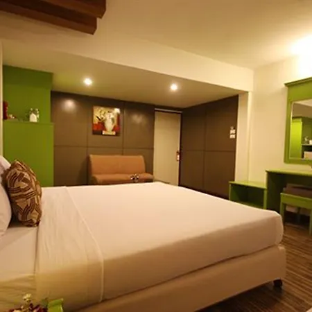 Windmill Hotel 3*