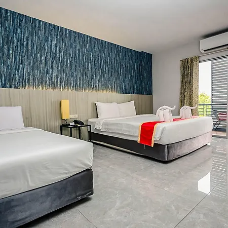 Embryo Hotel